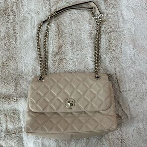 NWOT kate spade quilted leather shoulder bag medium sized